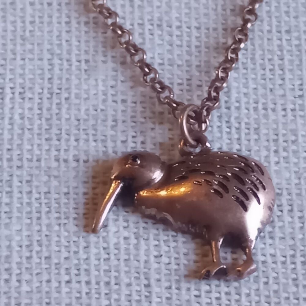 Set of 2 Zealand Kiwi ( Bird ) Pendant 20in necklace